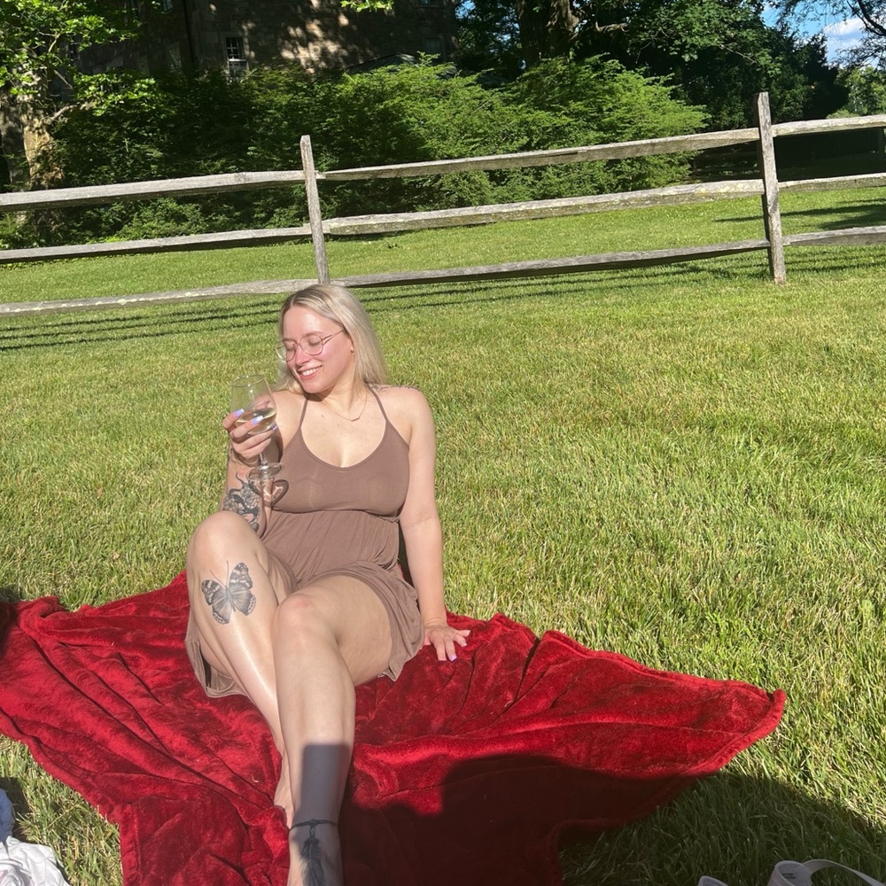 Meet your Posher, Carrie